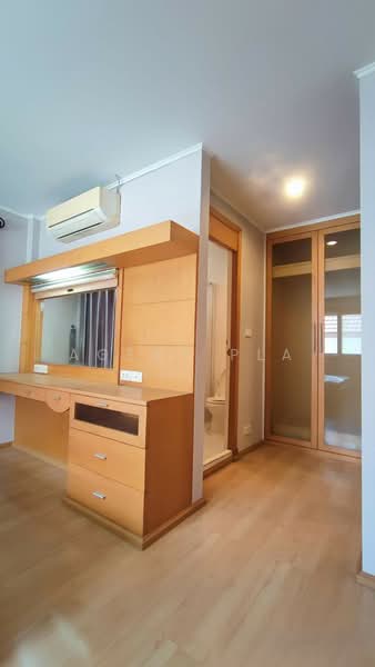 Tararom Ramkhamhaeng 150, Bangkok, Soi Ramkhamhaeng 150, Saphan Sung, Bangkok, 4 Bedrooms, 250 sqm, Single Detached House For Rent, by Agent Pla, 500352595 - DDproperty.com