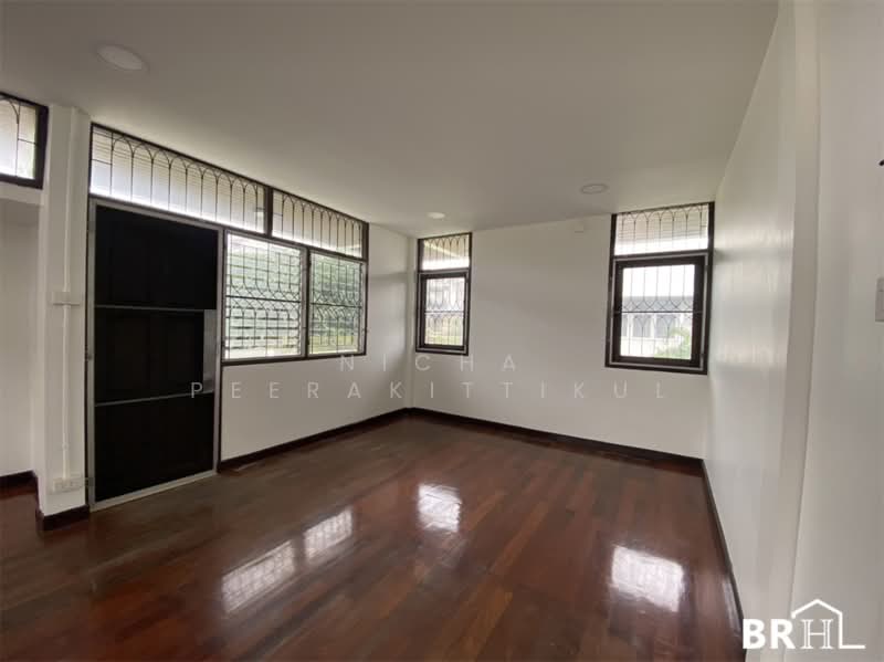House area Charan Sanitwong, Bangkok, จรัญสนิทวงศ์ 12, Wat Tha Pra, Bangkok Yai, Bangkok, 4 Bedrooms, 450 sqm, Single Detached House For Rent, by Nicha Peerakittikul, 500352600 - DDproperty.com
