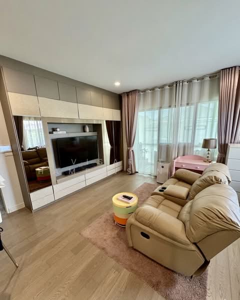 Setthasiri Charun-Pinklao, Bangkok, Lieb Tangrotfai Road, Bang Khun Non, Bangkok Noi, Bangkok, 4 Bedrooms, 245 sqm, Single Detached House For Sale, by Visarut Hampaisanpipat, 500352604 - DDproperty.com