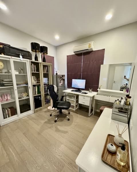 Setthasiri Charun-Pinklao : เศรษฐสิริ จรัญฯ-ปิ่นเกล้า, กรุงเทพ, ถนนเลียบทางรถไฟ, บางขุนนนท์, บางกอกน้อย, กรุงเทพ, 245 ตร.ม., บ้านเดี่ยว ขาย, โดย Visarut Hampaisanpipat, 500352604 - DDproperty.com