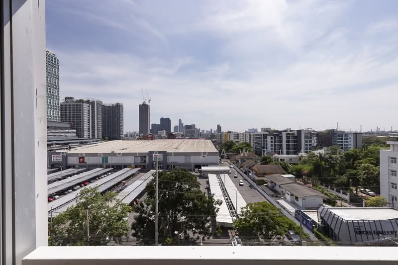 Rhythm Sukhumvit 50, Bangkok, 8 Sukhumvit 50, Sukhumvit Road, Phra Kanong, Khlong Toei, Bangkok, 1 Bedroom, 45 sqm, Condo For Sale, by Kanrutai Dawruang, 500352639 - DDproperty.com