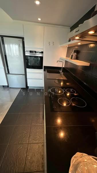 Lumpini Ville Sukhumvit 77, Bangkok, Sukhumvit 77 Road, Suan Luang, Bangkok, 2 Bedrooms, 68 sqm, Condo For Rent, by Ketkanok Sungthong, 500352641 - DDproperty.com