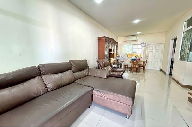 Golden Town Onnut-Pattanakarn, Bangkok, 199 Soi On Nut 65 Yeak 14, Prawet, Bangkok, 4 Bedrooms, 115 sqm, Townhouse For Sale, by คุณปิ่น, 500352730 - DDproperty.com