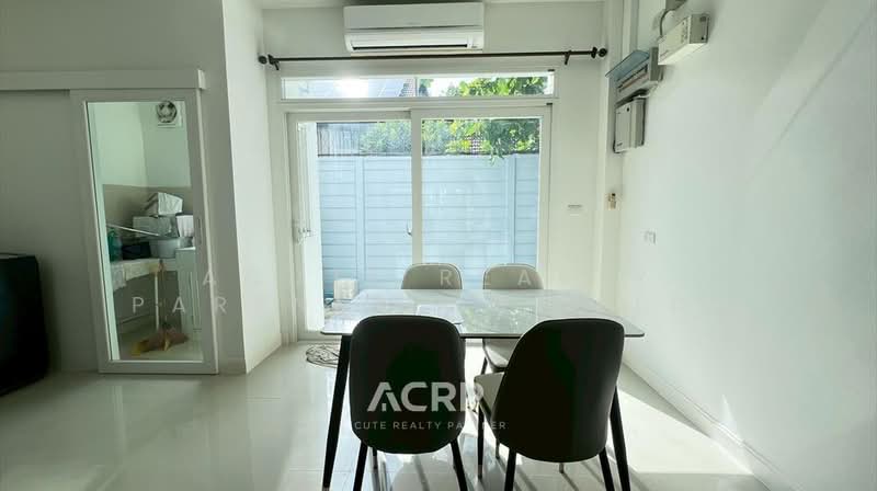 Baan Klang Muang Urbanion Rama 9-Ladprao, Bangkok, Soi Ladprao 84, Ladprao Road, Wang Thonglang, Bangkok, 3 Bedrooms, 150 sqm, Townhouse For Rent, by Acute Realty Partner Co.,Ltd., 500352734 - DDproperty.com