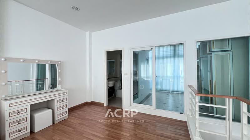 Baan Klang Muang Urbanion Rama 9-Ladprao, Bangkok, Soi Ladprao 84, Ladprao Road, Wang Thonglang, Bangkok, 3 Bedrooms, 150 sqm, Townhouse For Rent, by Acute Realty Partner Co.,Ltd., 500352734 - DDproperty.com