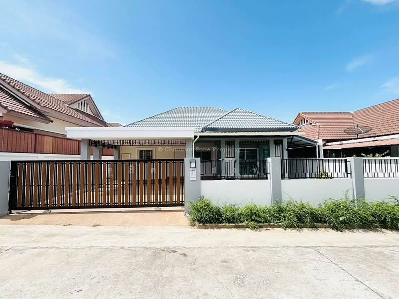 ขายบ้านเดี่ยวรีโนเวทใหม่ ม.เซนสิริโฮม แหลมฉบัง ศรีราชา, Chon Buri (Pattaya), Thung Suk La, Si Racha, Chon Buri (Pattaya), 3 Bedrooms, 200 sqm, Single Detached House For Sale, by Dusit Saengfa, 500352737 - DDproperty.com