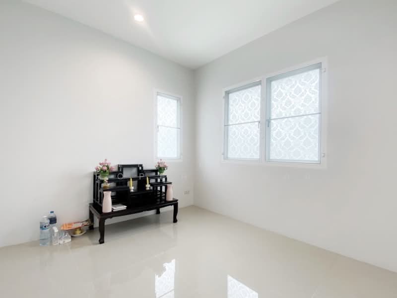 Chatluang 15-1, Pathum Thani, 91-8 สำนักงานขาย หมู่บ้านฉัตรหลวง 15-1, Bang Toei, Sam Khok, Pathum Thani, 3 Bedrooms, 100 sqm, Single Detached House For Sale, by The Best Property ออม, 500352749 - DDproperty.com