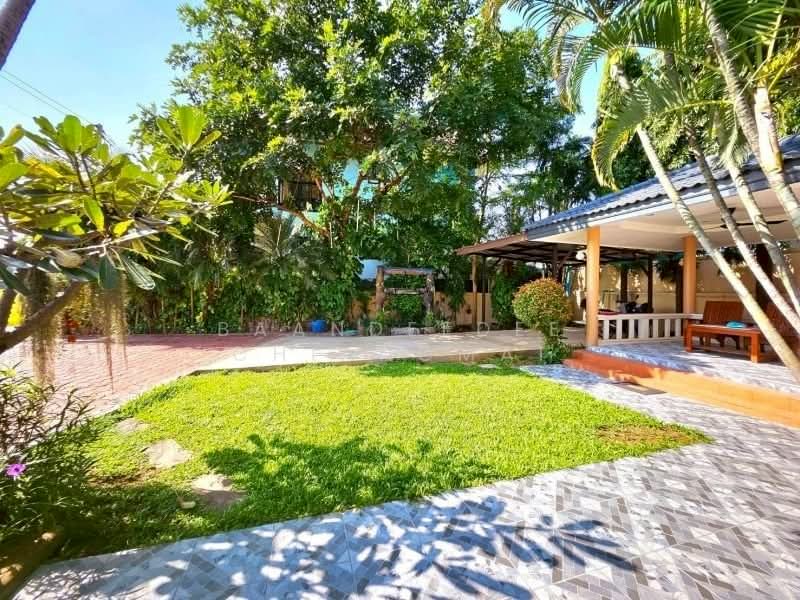 บ้านให้เช่า – ใกล้โรงเรียนนานาชาติเมริทตันบริติช เพียง 5 นาที ค่าเช่า 28,000 บาท / เดือน No.9H886, Chiang Mai, Nong Kwai, Hang Dong, Chiang Mai, 3 Bedrooms, 200 sqm, Single Detached House For Rent, by Baandeedee Chiangmai, 500352751 - DDproperty.com