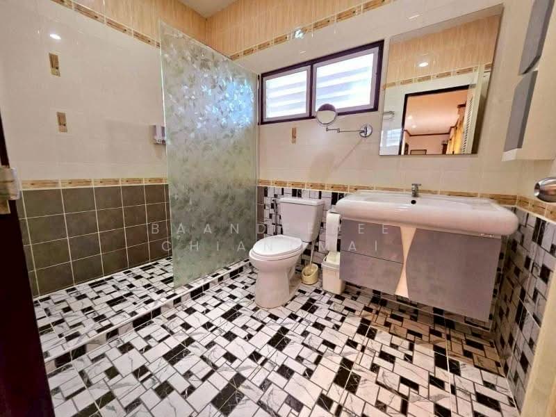 บ้านให้เช่า – ใกล้โรงเรียนนานาชาติเมริทตันบริติช เพียง 5 นาที ค่าเช่า 28,000 บาท / เดือน No.9H886, Chiang Mai, Nong Kwai, Hang Dong, Chiang Mai, 3 Bedrooms, 200 sqm, Single Detached House For Rent, by Baandeedee Chiangmai, 500352751 - DDproperty.com