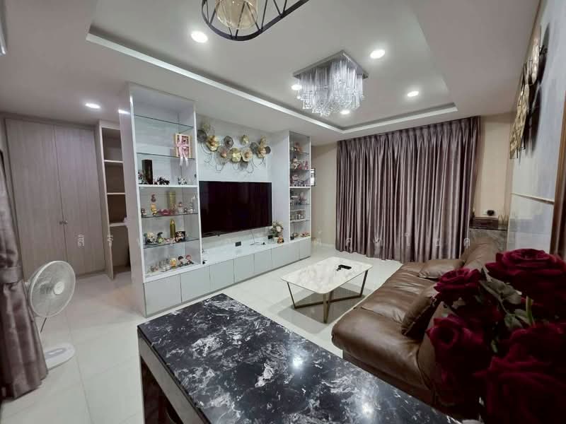 ยูนิโอ ทาวน์ เพชรเกษม 110, Bangkok, Nong Kang Plu, Nong Khaem, Bangkok, 3 Bedrooms, 200 sqm, Townhouse For Sale, by สิริพร อนันต์ศุภโชค, 500352784 - DDproperty.com