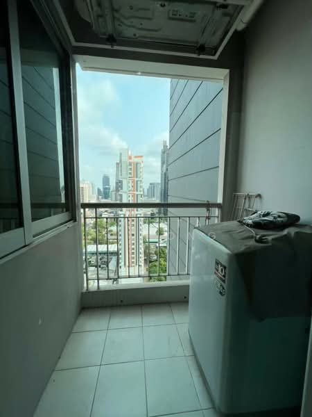 Life @ Sathorn 10, Bangkok, 48 Soi Sathorn 10, Sathorn Road, Silom, Bang Rak, Bangkok, 1 Bedroom, 48 sqm, Condo For Rent, by Savita Pothong, 500352818 - DDproperty.com