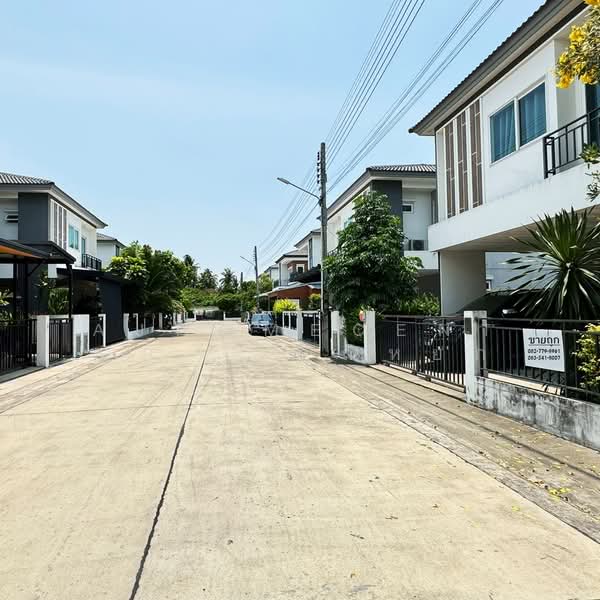 The Pana Petchkasem-Sai 3, Bangkok, Nakhon Lung Road, Bang Phai, Bang Khae, Bangkok, 3 Bedrooms, 183 sqm, Single Detached House For Sale, by AJHOMECENTER - คุณหยก, 500352841 - DDproperty.com