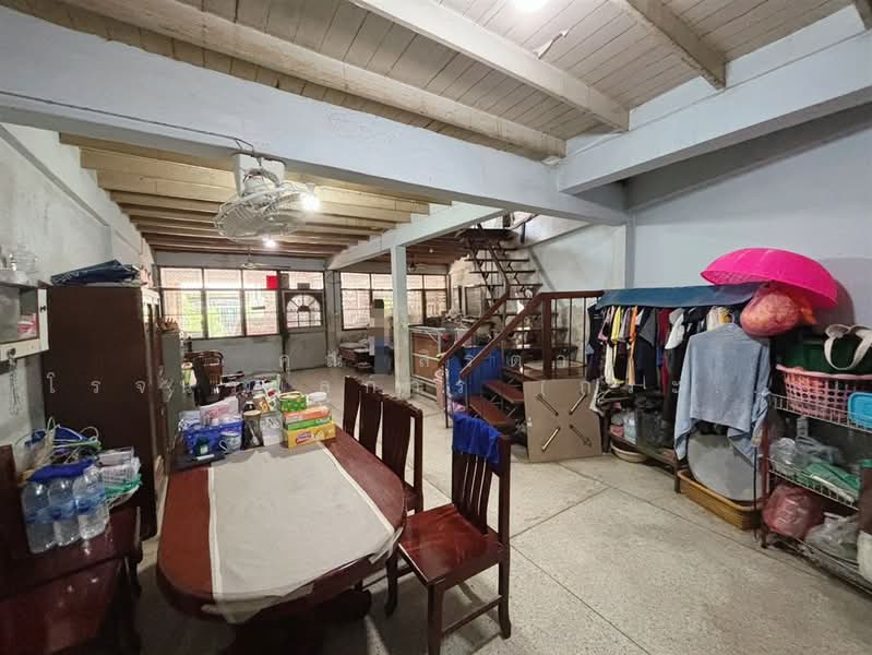 ทาวน์เฮ้าส์ 2 ชั้น 30 ตร.ว. ซอยพรพรหม ถนนเตชะวนิช, Bangkok, ถนนเตชะวนิช, Bang Sue, Bangkok, 2 Bedrooms, 130 sqm, Townhouse For Sale, by คุณ สิรตา โรจน์วิมลการ (กระแต), 500352845 - DDproperty.com