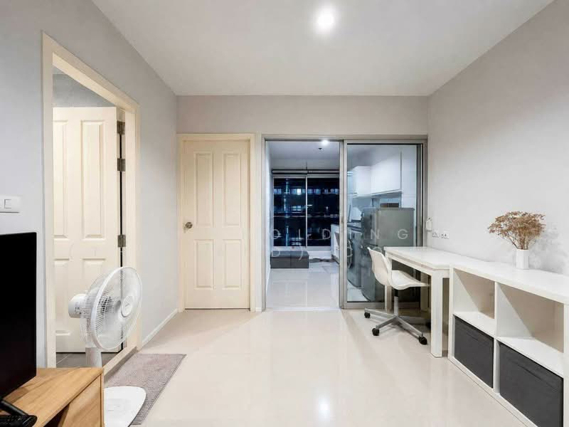 Aspire Rama 9, Bangkok, Soi Rama 9, Rama 9 Road, Huai Khwang, Bangkok, 1 Bedroom, 32 sqm, Condo For Rent, by ERA Holding (Thailand) Co., Ltd., 500352856 - DDproperty.com