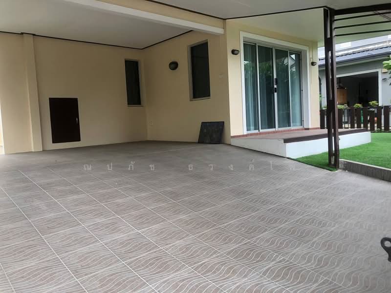 Moobaan Chollada Suvarnabhumi : หมู่บ้านชลลดา สุวรรณภูมิ, สมุทรปราการ, ถนนวัดศรีวารีน้อย, ศีรษะจรเข้น้อย, บางเสาธง, สมุทรปราการ, 160 ตร.ม., บ้านเดี่ยว ให้เช่า, โดย ณปภัช ธวงค์ไพ, 500352876 - DDproperty.com