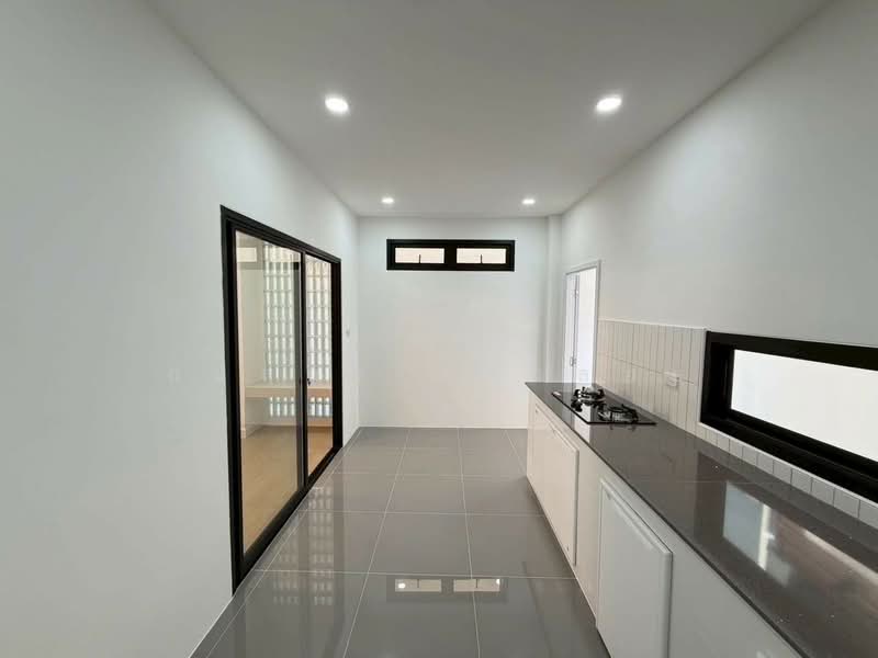 บ้านเมืองเพชร วิลล่า สวนผัก, Bangkok, สวนผัก, Chim Plee, Taling Chan, Bangkok, 3 Bedrooms, 150 sqm, Townhouse For Sale, by กมลกร ดาวลอย, 500352918 - DDproperty.com