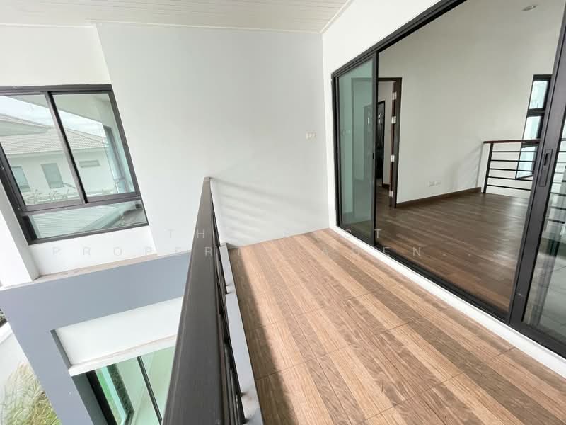 เดอะ คอมพลีท ศรีราชา, Chon Buri (Pattaya), Surasak, Si Racha, Chon Buri (Pattaya), 3 Bedrooms, 230 sqm, Single Detached House For Sale, by The Best Property Agent กิ๊ก, 500352921 - DDproperty.com