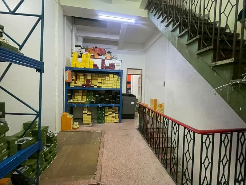 อาคารพาณิชย์ 3 ชั้น ย่านการค้าสำเพ็ง, Bangkok, ราชวงศ์, Chakkrawat, Samphanthawong, Bangkok, , 180 sqm, Shophouse For Sale, by Wasana Meetheam, 500352935 - DDproperty.com