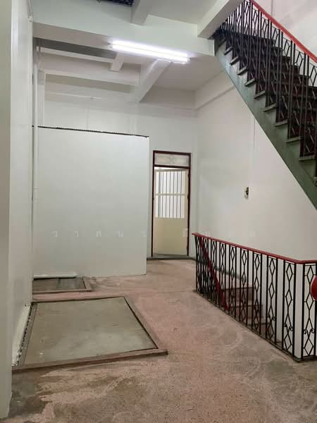 อาคารพาณิชย์ 3 ชั้น ย่านการค้าสำเพ็ง, Bangkok, ราชวงศ์, Chakkrawat, Samphanthawong, Bangkok, , 180 sqm, Shophouse For Sale, by Wasana Meetheam, 500352935 - DDproperty.com