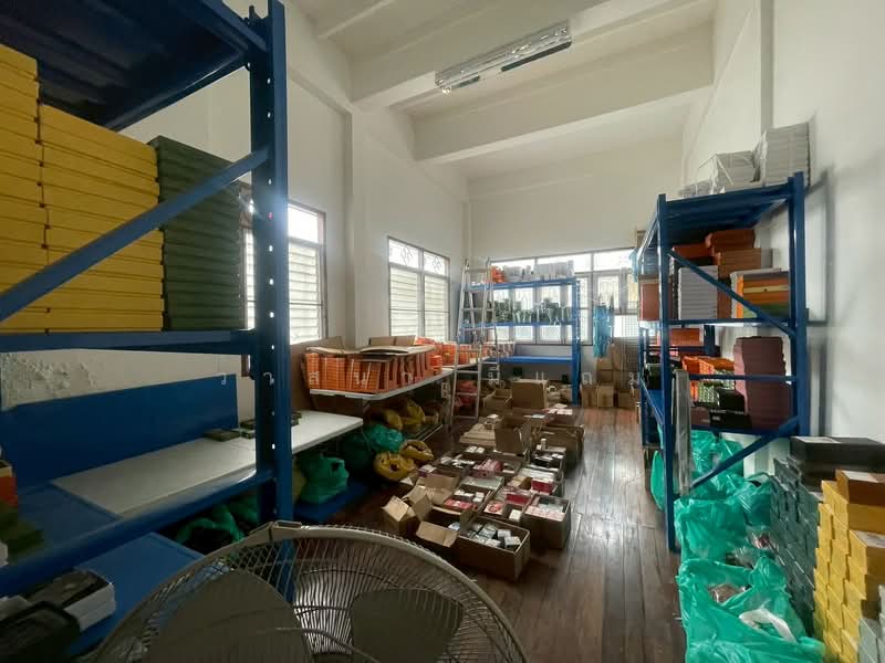 อาคารพาณิชย์ 3 ชั้น ย่านการค้าสำเพ็ง, Bangkok, ราชวงศ์, Chakkrawat, Samphanthawong, Bangkok, , 180 sqm, Shophouse For Sale, by Wasana Meetheam, 500352935 - DDproperty.com
