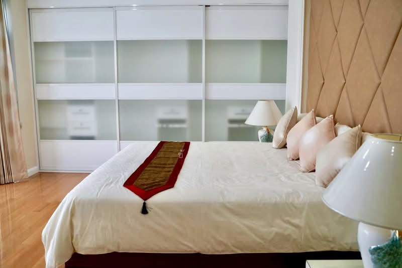 The Cadogan Private Residence, Bangkok, Soi Sukhumvit 39, Khlong Tan Nua, Watthana, Bangkok, 3 Bedrooms, 185 sqm, Condo For Rent, by Jirayu Chaiyawattanasiri, 500352937 - DDproperty.com