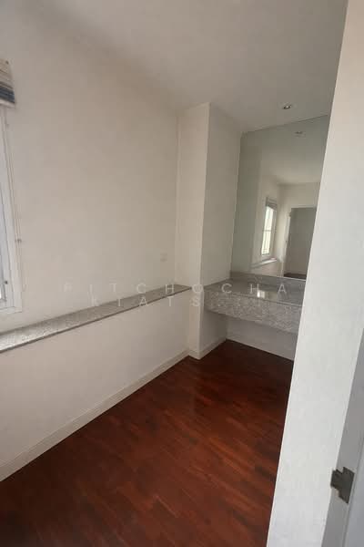 Paholyothin Park condominium, Bangkok, Phaholyothin, Samsen Nai, Phaya Thai, Bangkok, 3 Bedrooms, 126 sqm, Condo For Sale, by Pitchocha Kiatsinpon, 500352945 - DDproperty.com
