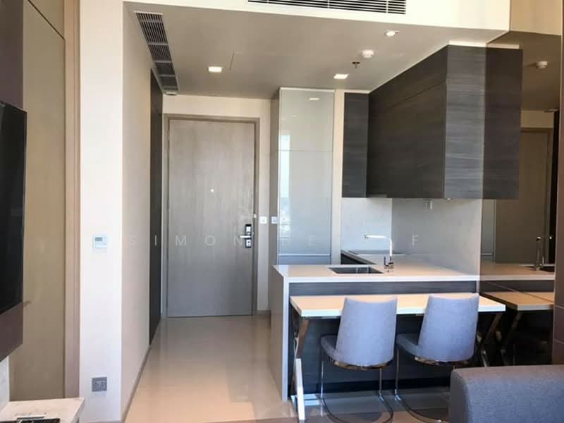 The Esse Asoke, Bangkok, 333 Soi Sukhumvit 21, Sukhumvit Road, Khlongtoei Nua, Watthana, Bangkok, 1 Bedroom, 37 sqm, Condo For Rent, by Simon Decalf, 500352976 - DDproperty.com