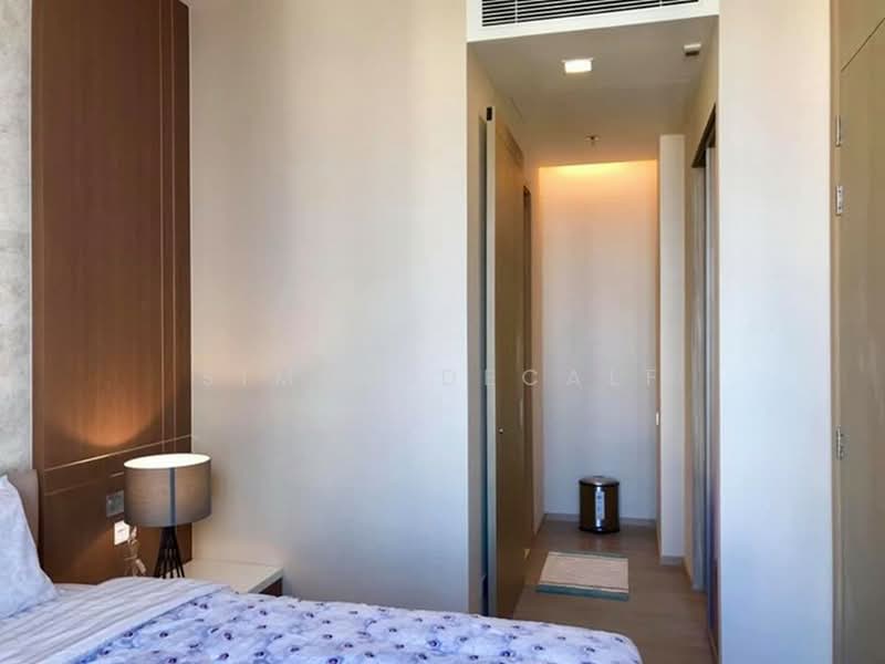 The Esse Asoke, Bangkok, 333 Soi Sukhumvit 21, Sukhumvit Road, Khlongtoei Nua, Watthana, Bangkok, 1 Bedroom, 37 sqm, Condo For Rent, by Simon Decalf, 500352976 - DDproperty.com