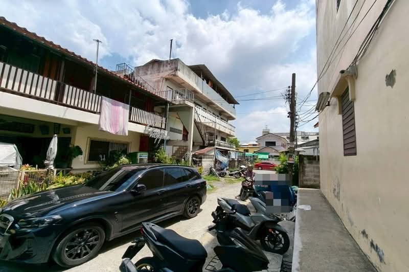 ที่ดินเปล่า เนื้อที่ 54 ตร.ว. ศรีนครินทร์ ซอย 1 (ใกล้สี่แยกลำสาลี), Bangkok, Hua Mak, Bang Kapi, Bangkok, , 216 sqm, Land For Sale, by ชนะชาติ นนท์ตา, 500352979 - DDproperty.com