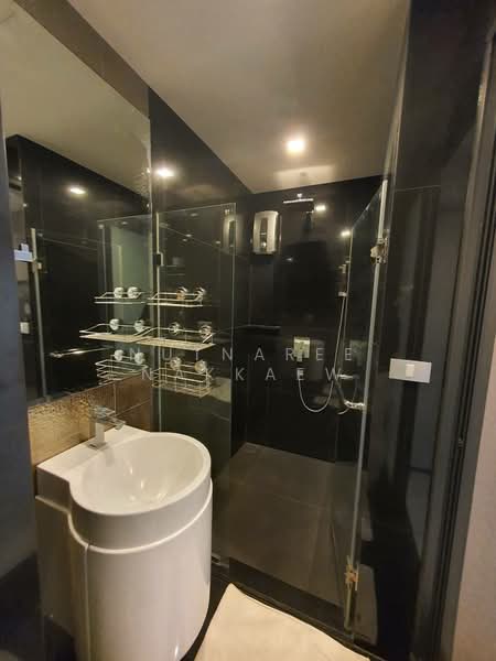 Rhythm Sukhumvit 36-38, Bangkok, 55 Soi Sukhumvit 36, Sukhumvit Road, Phra Kanong, Khlong Toei, Bangkok, 1 Bedroom, 24 sqm, Condo For Rent, by Nutnaree Nakkaew, 500352986 - DDproperty.com