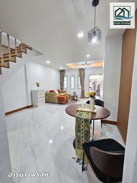 ณราธร สุวินทวงศ์, Bangkok, Lam Phak Chi, Nong Chok, Bangkok, 3 Bedrooms, 86 sqm, Townhouse For Sale, by วิสุทธินี เฉลิมสินสุวรรณ, 500353032 - DDproperty.com