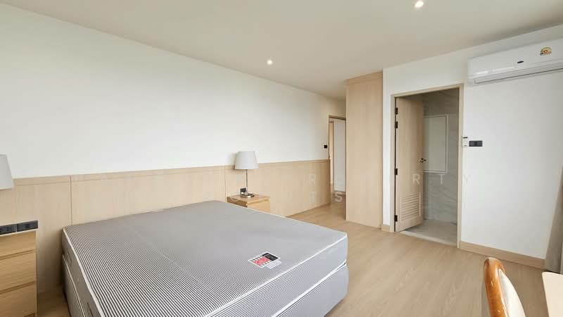 Tipamas Mansion, Bangkok, 40 Soi Prompak, Khlong Tan Nua, Watthana, Bangkok, 3 Bedrooms, 260 sqm, Condo For Rent, by BANGKOK PROPERTY AGENTS, 500353104 - DDproperty.com