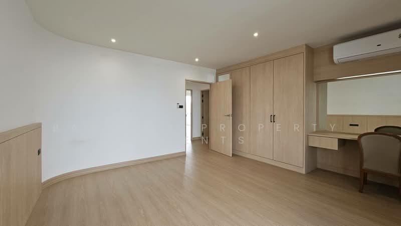 Tipamas Mansion, Bangkok, 40 Soi Prompak, Khlong Tan Nua, Watthana, Bangkok, 3 Bedrooms, 260 sqm, Condo For Rent, by BANGKOK PROPERTY AGENTS, 500353104 - DDproperty.com