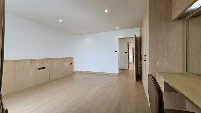 Tipamas Mansion, Bangkok, 40 Soi Prompak, Khlong Tan Nua, Watthana, Bangkok, 3 Bedrooms, 260 sqm, Condo For Rent, by BANGKOK PROPERTY AGENTS, 500353104 - DDproperty.com