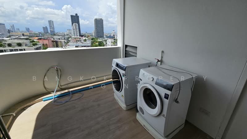 Tipamas Mansion, Bangkok, 40 Soi Prompak, Khlong Tan Nua, Watthana, Bangkok, 3 Bedrooms, 260 sqm, Condo For Rent, by BANGKOK PROPERTY AGENTS, 500353104 - DDproperty.com