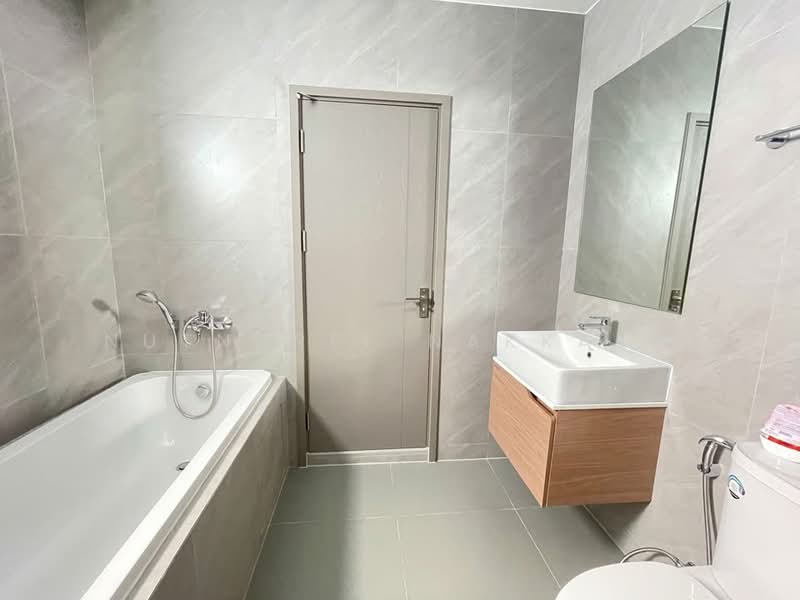 IDEO Sukhumvit Rama 4, Bangkok, Soi Sukhumvit 44, Sukhumvit Road, Phra Kanong, Khlong Toei, Bangkok, 2 Bedrooms, 66 sqm, Condo For Rent, by Nutnaree Nakkaew, 500353176 - DDproperty.com