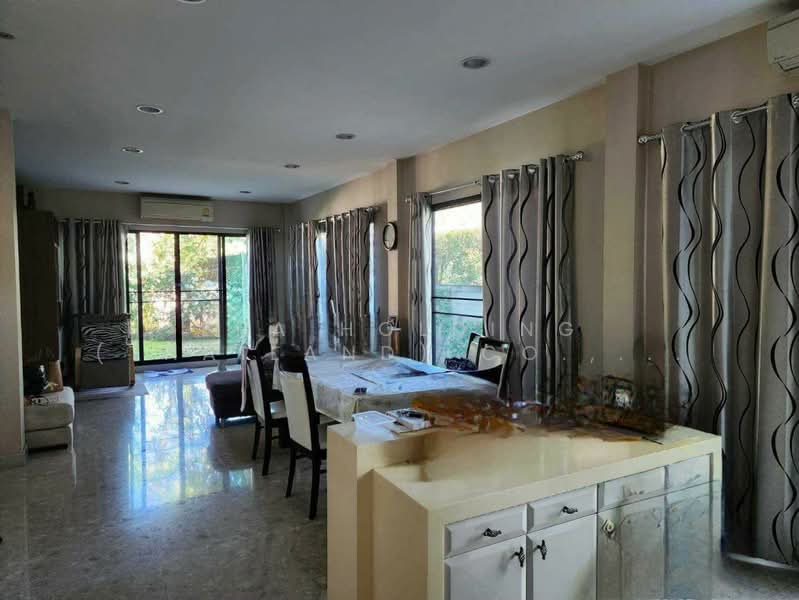 Grand Bangkok Boulevard Ratchapruek-Rattanathibet, Nonthaburi, Rachapruk Road, Bang Rak Noi, Muang Nonthaburi, Nonthaburi, 4 Bedrooms, 315 sqm, Single Detached House For Sale, by ERA Holding (Thailand) Co., Ltd., 500353197 - DDproperty.com