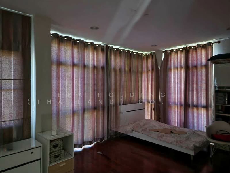 Grand Bangkok Boulevard Ratchapruek-Rattanathibet, Nonthaburi, Rachapruk Road, Bang Rak Noi, Muang Nonthaburi, Nonthaburi, 4 Bedrooms, 315 sqm, Single Detached House For Sale, by ERA Holding (Thailand) Co., Ltd., 500353197 - DDproperty.com