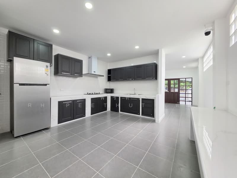Chaiyaphruek Ramintra, Bangkok, Sukhaphiban 5 Road, Tha Rang, Bang Khen, Bangkok, 5 Bedrooms, 300 sqm, Single Detached House For Sale, by รพีร์ทัธ Rhapeethut (ทัธ), 500353202 - DDproperty.com
