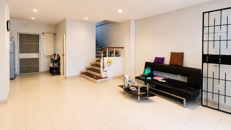 Baan Klang Muang Luzern Sukhumvit, Bangkok, Sukhumvit 77 Road, Suan Luang, Bangkok, 3 Bedrooms, 172 sqm, Townhouse For Sale, by ชญานิศา มณีโชติ, 500353207 - DDproperty.com