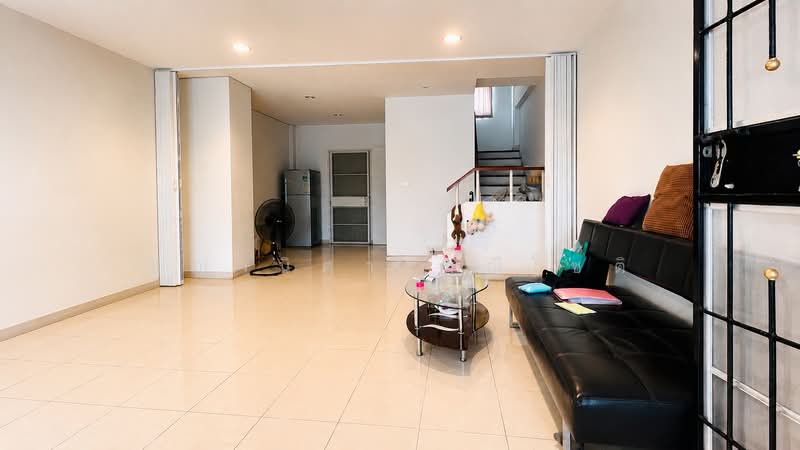 Baan Klang Muang Luzern Sukhumvit, Bangkok, Sukhumvit 77 Road, Suan Luang, Bangkok, 3 Bedrooms, 172 sqm, Townhouse For Sale, by ชญานิศา มณีโชติ, 500353207 - DDproperty.com