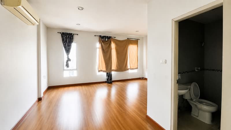 Baan Klang Muang Luzern Sukhumvit, Bangkok, Sukhumvit 77 Road, Suan Luang, Bangkok, 3 Bedrooms, 172 sqm, Townhouse For Sale, by ชญานิศา มณีโชติ, 500353207 - DDproperty.com