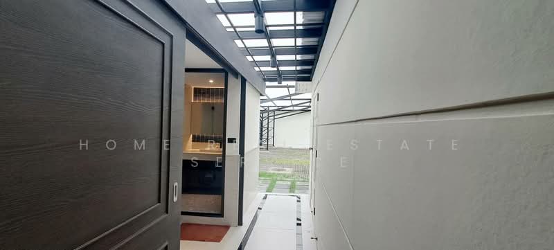 โฮมออฟฟิศ ลาดพร้าว 71 ซอย นาคนิวาส 12, Bangkok, Khlong Sam Prawet, Lat Krabang, Bangkok, , 800 sqm, Office Space For Rent, by HOME Real Estate Service, 500353225 - DDproperty.com
