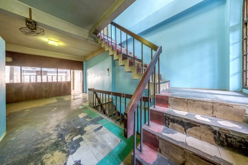 อาคารให้เช่า ทรงวาด ตลาดน้อย สัมพันธวงศ์ : Building for rent, Songwad, Talat Noi, Samphanthawong., กรุงเทพ, สัมพันธวงศ์, กรุงเทพ, 400 ตร.ม., ตึกแถว-อาคารพาณิชย์ ให้เช่า, โดย TOAH T., 500353228 - DDproperty.com