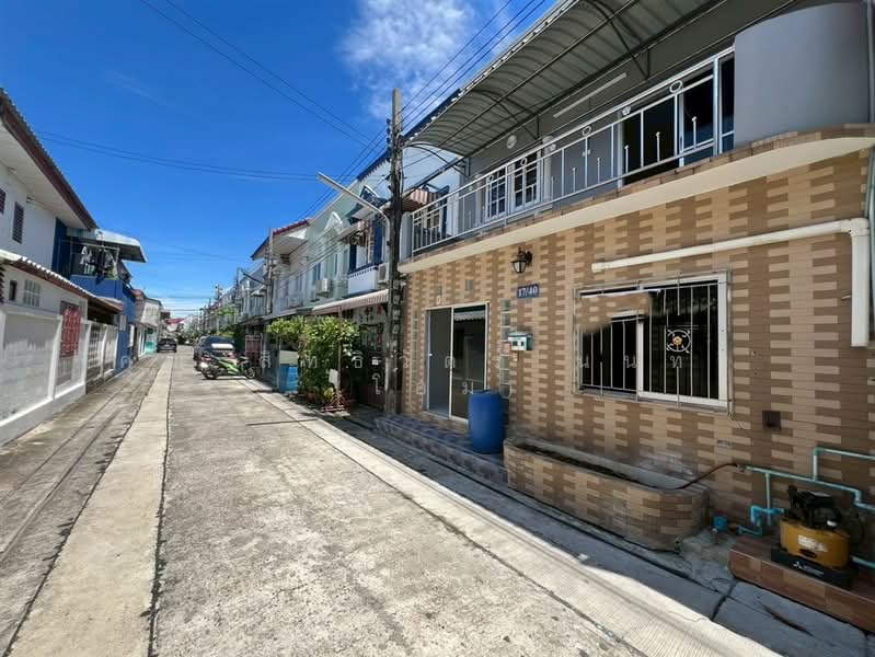 ทาวนโฮม 2 ชั้น 14.1 ตร.ว. หมู่บ้านทานตะวัน ซอยมิตรไมตรี16, สมุทรปราการ, ถนนสุขุมวิท, บางด้วน, เมืองสมุทรปราการ, สมุทรปราการ, 90 ตร.ม., ทาวน์เฮ้าส์ ขาย, โดย คุณ สิทธิวัตร์ นนทธิ (โอม), 500353272 - DDproperty.com