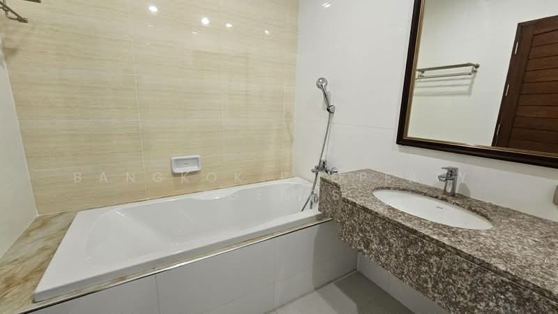Boonsap Mansion, Bangkok, Khong Tan, Khlong Toei, Bangkok, 2 Bedrooms, 99 sqm, Condo For Rent, by BANGKOK PROPERTY AGENTS, 500353276 - DDproperty.com