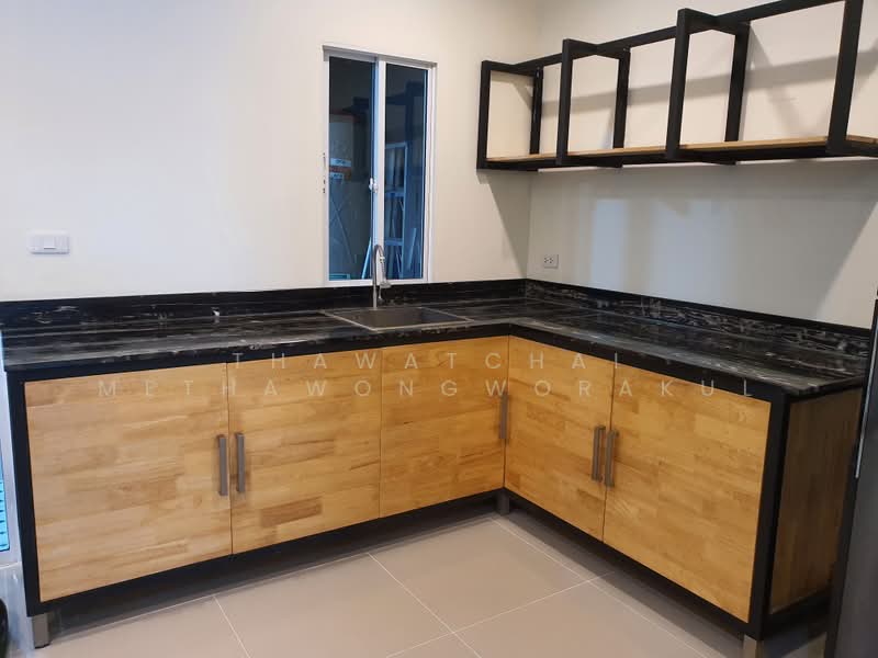 Villette City Pattanakarn 38, Bangkok, Phatthanakan Road, Prawet, Bangkok, 4 Bedrooms, 170 sqm, Townhouse For Sale, by Thawatchai Methawongworakul, 500353283 - DDproperty.com