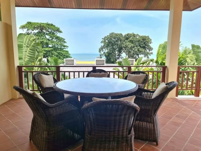 Luxury Beachfront Pool Villa for Sale – Bang Saray, Chon Buri (Pattaya), Bang Lamung, Bang Lamung (Pattaya), Chon Buri (Pattaya), 3 Bedrooms, 380 sqm, Villa For Sale, by PLC real estate, 500353327 - DDproperty.com