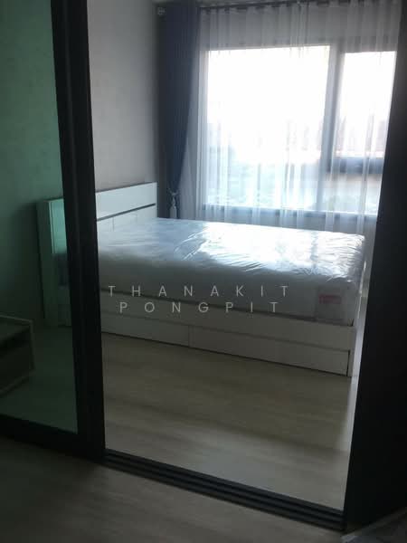 Life Pinklao, Bangkok, Boromarajonani Road, Bang Bamru, Bang Phlat, Bangkok, 1 Bedroom, 35 sqm, Condo For Sale, by Thanakit Pongpit, 500353368 - DDproperty.com