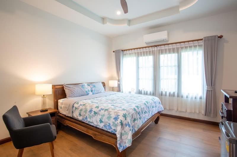 Hillside Hamlet 8, Prachuap Khiri Khan, Soi Hua Na 21, Thap Tai, Hua Hin, Prachuap Khiri Khan, 3 Bedrooms, 243 sqm, Villa For Sale, by Jon Martin, 500353373 - DDproperty.com